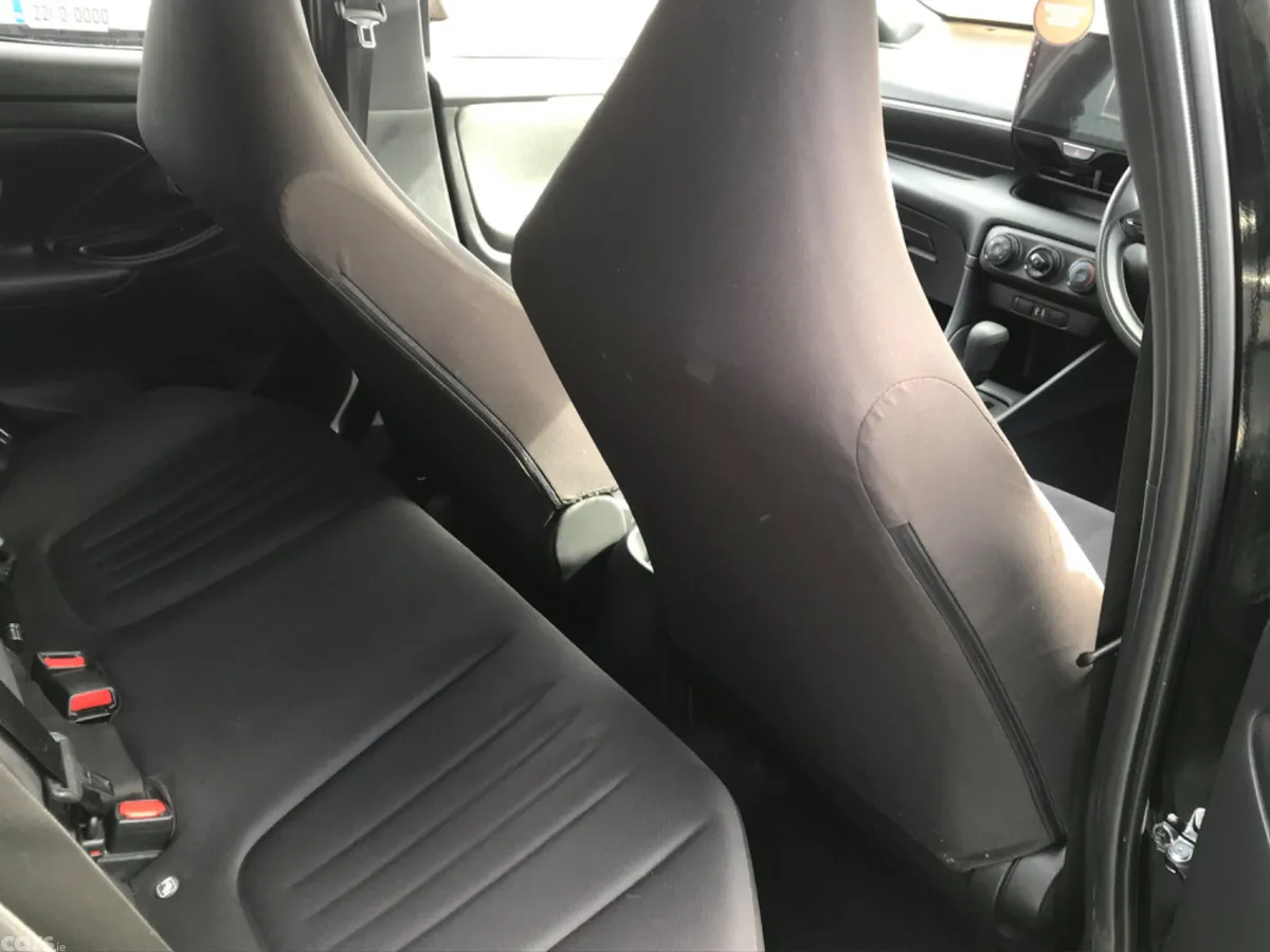Toyota Yaris Hatchback, Petrol, 2021, Black