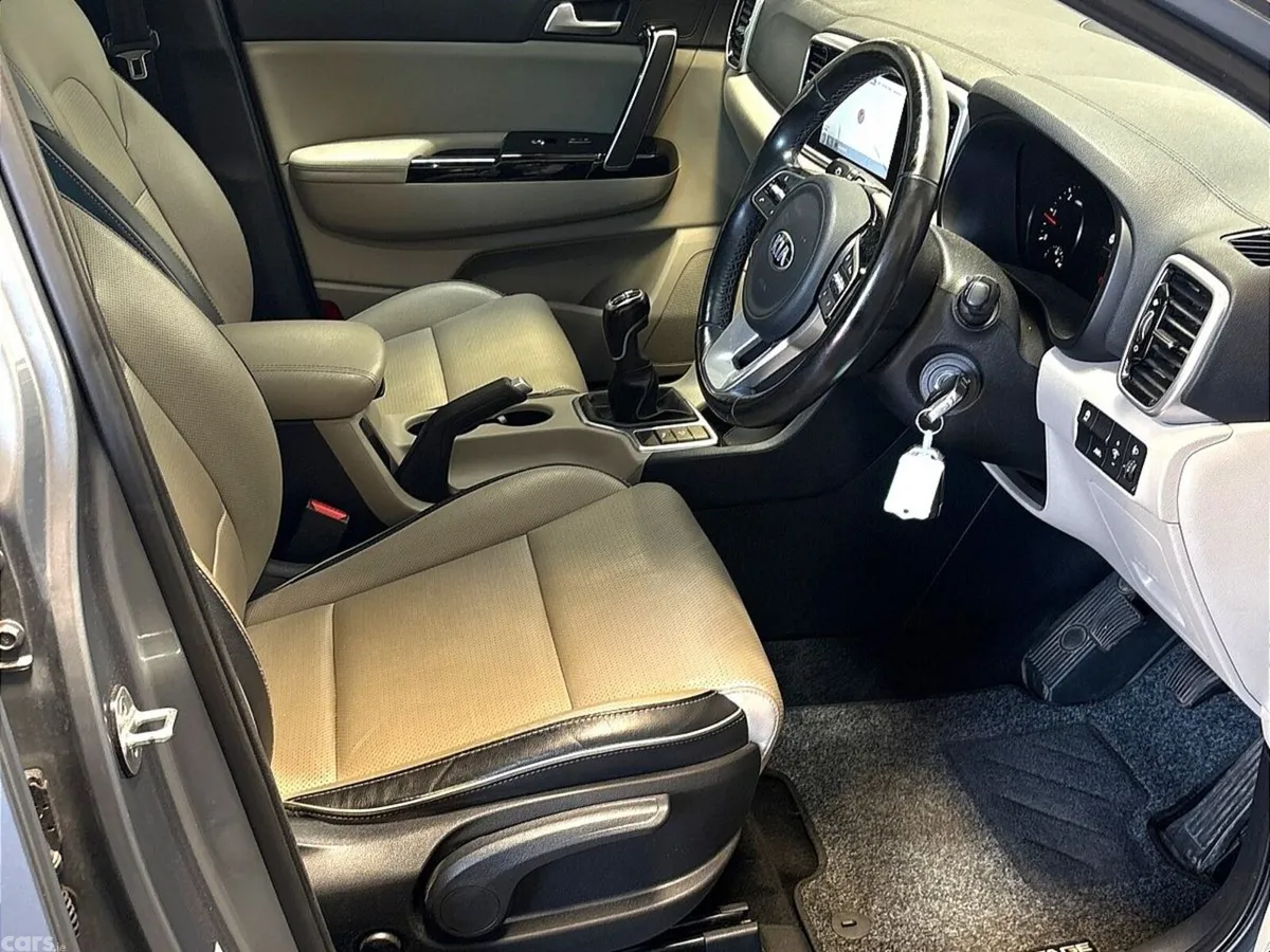 Kia Sportage SUV, Diesel, 2021, Grey