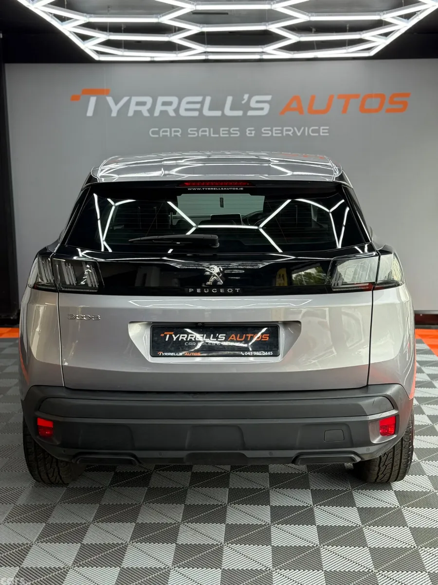 Peugeot 3008 MPV, Diesel, 2021, Grey