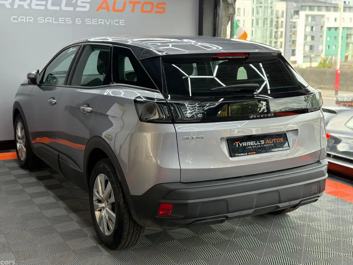 Peugeot 3008 MPV, Diesel, 2021, Grey