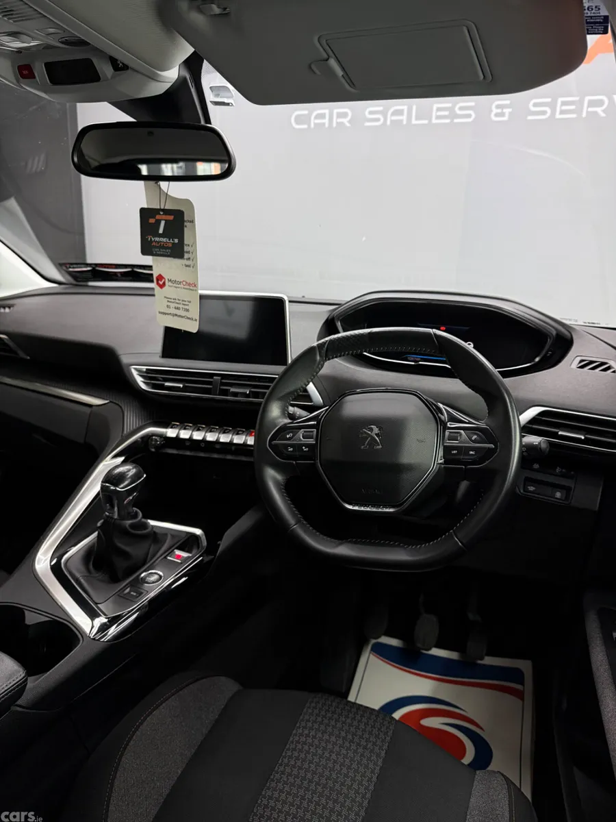 Peugeot 3008 MPV, Diesel, 2021, Grey