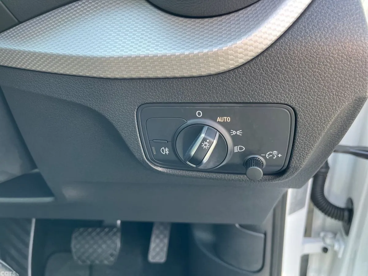 Audi Q2 SUV, Diesel, 2022, White