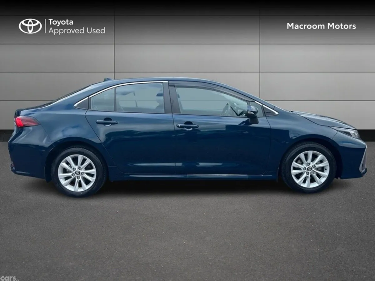 Toyota Corolla Saloon, Petrol Hybrid, 2024, Blue