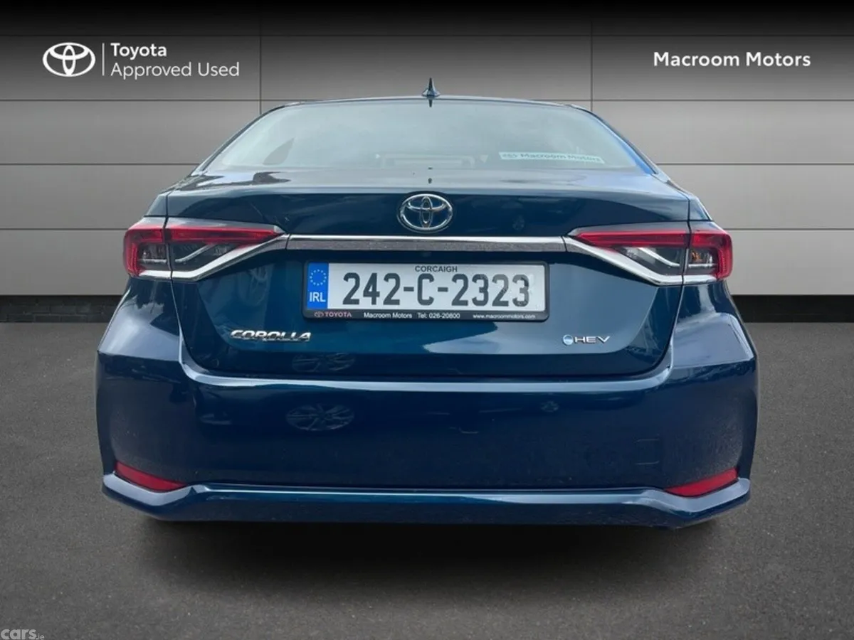 Toyota Corolla Saloon, Petrol Hybrid, 2024, Blue
