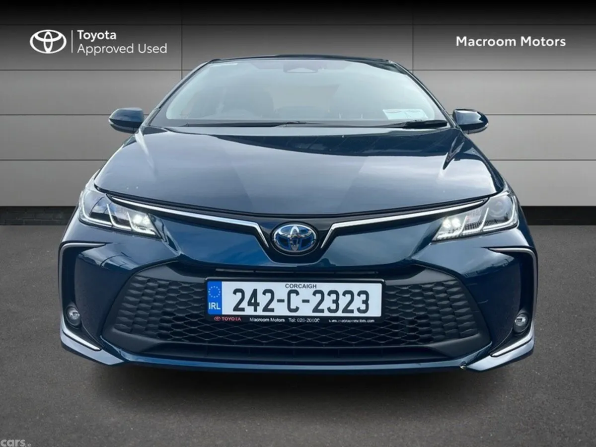 Toyota Corolla Saloon, Petrol Hybrid, 2024, Blue