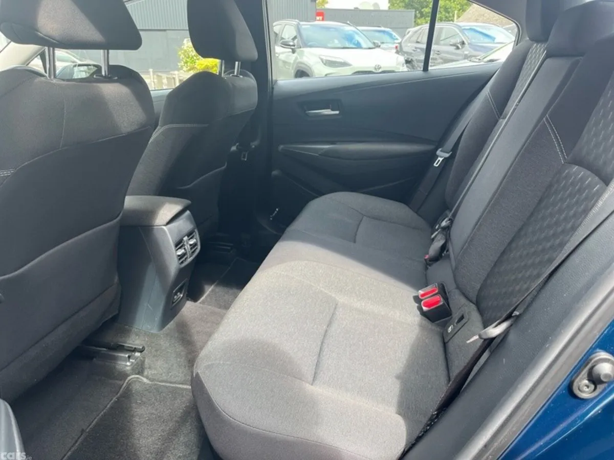 Toyota Corolla Saloon, Petrol Hybrid, 2024, Blue
