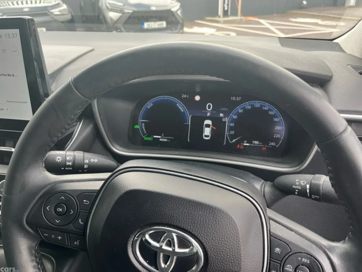 Toyota Corolla Saloon, Petrol Hybrid, 2024, Blue