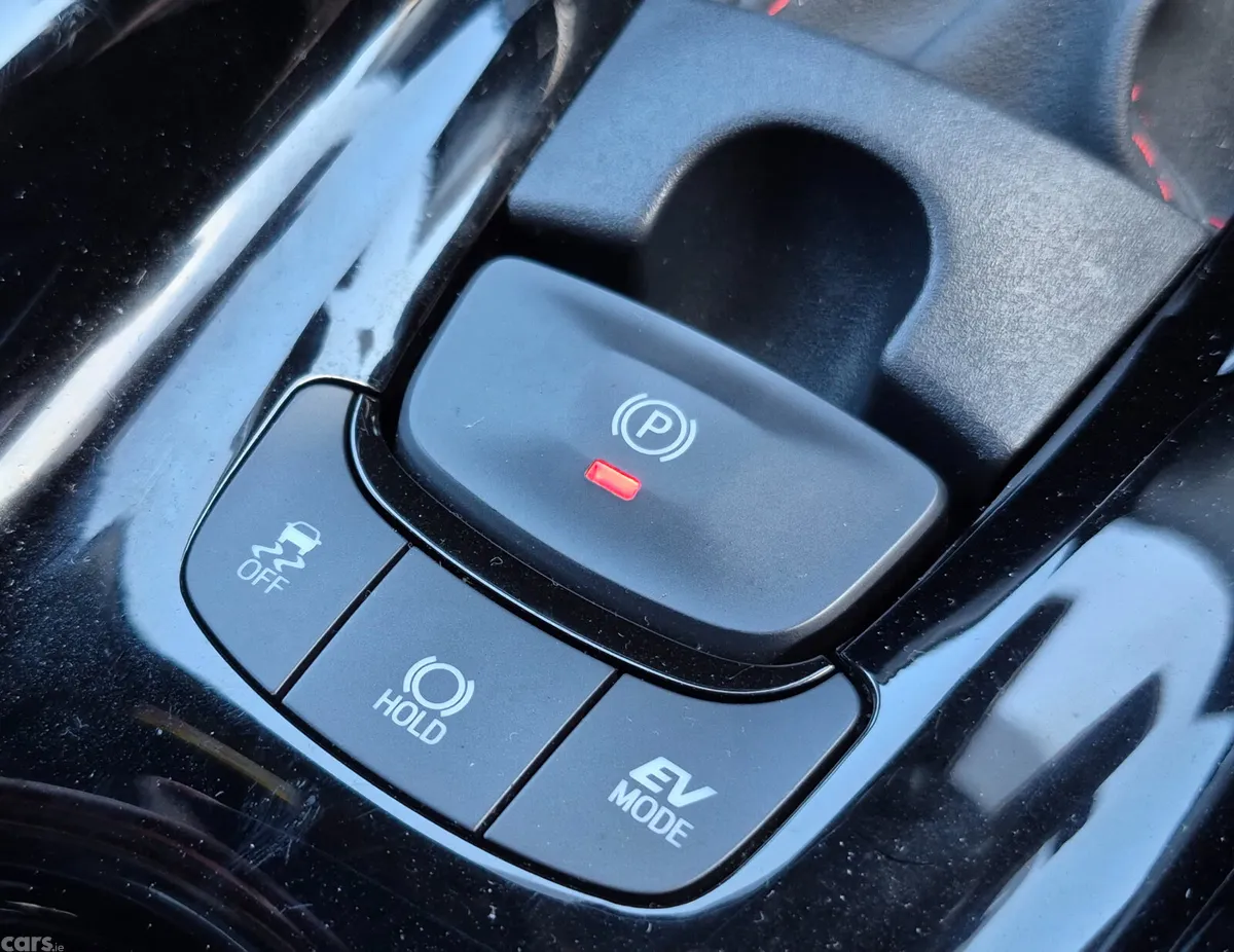 Toyota C-HR Hatchback, Petrol Hybrid, 2022, Red