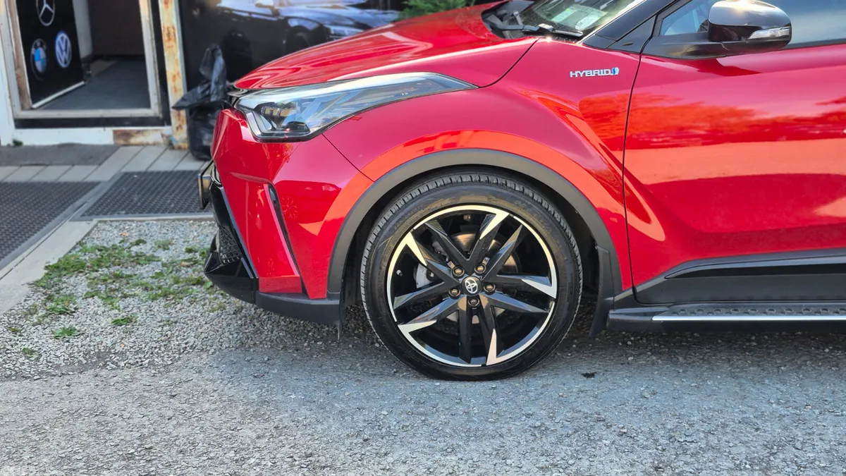 Toyota C-HR Hatchback, Petrol Hybrid, 2022, Red