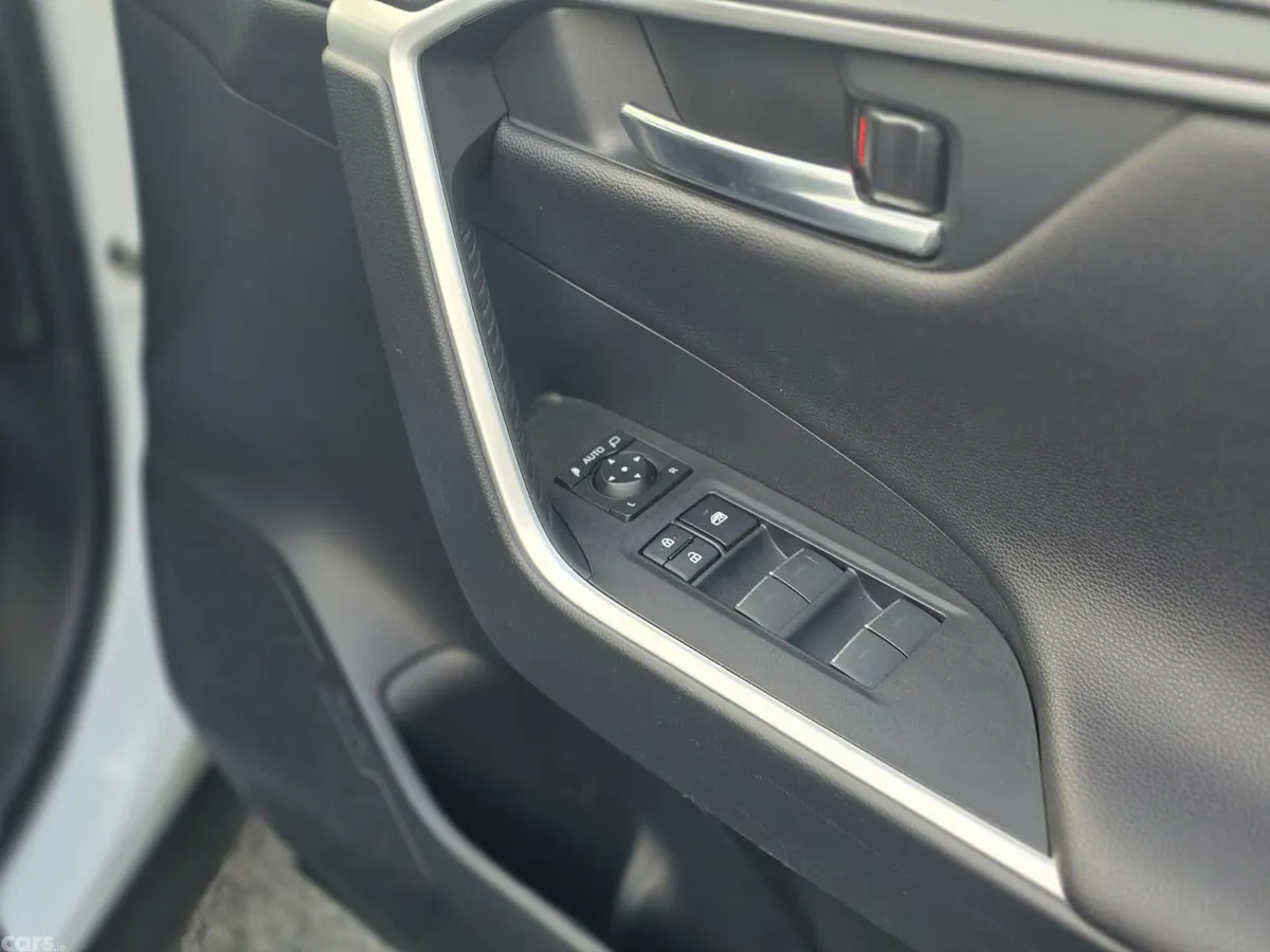 Toyota RAV4 SUV, Petrol Plug-in Hybrid, 2023, White