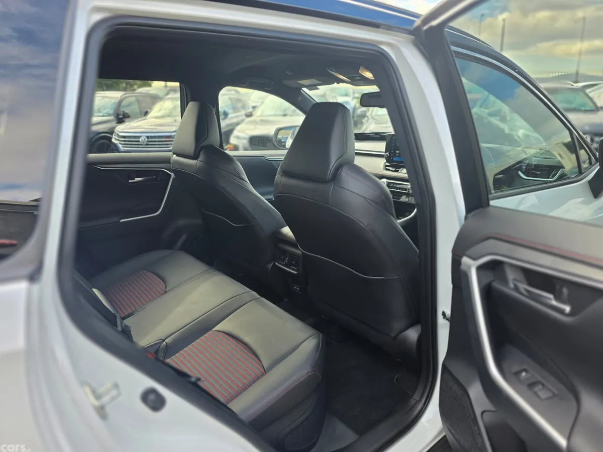Toyota RAV4 SUV, Petrol Plug-in Hybrid, 2023, White