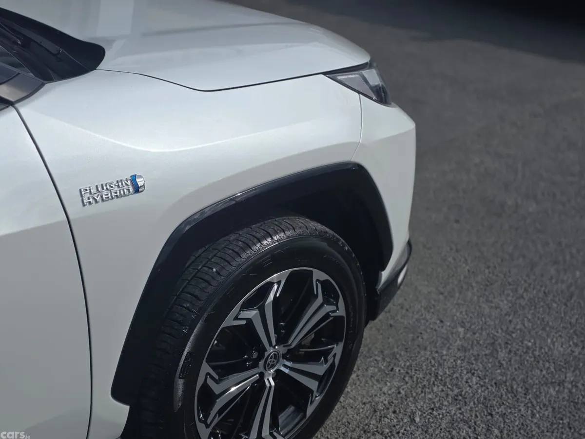 Toyota RAV4 SUV, Petrol Plug-in Hybrid, 2023, White
