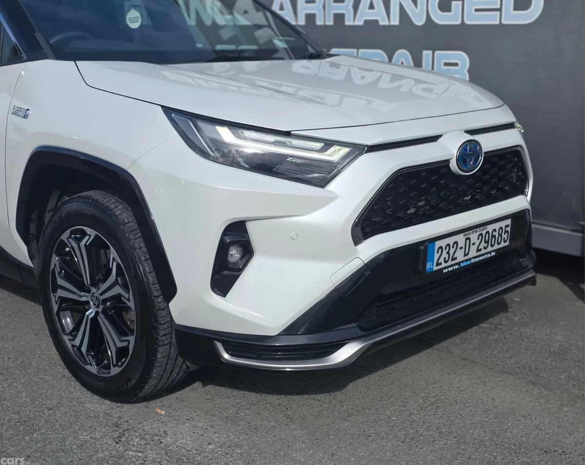 Toyota RAV4 SUV, Petrol Plug-in Hybrid, 2023, White