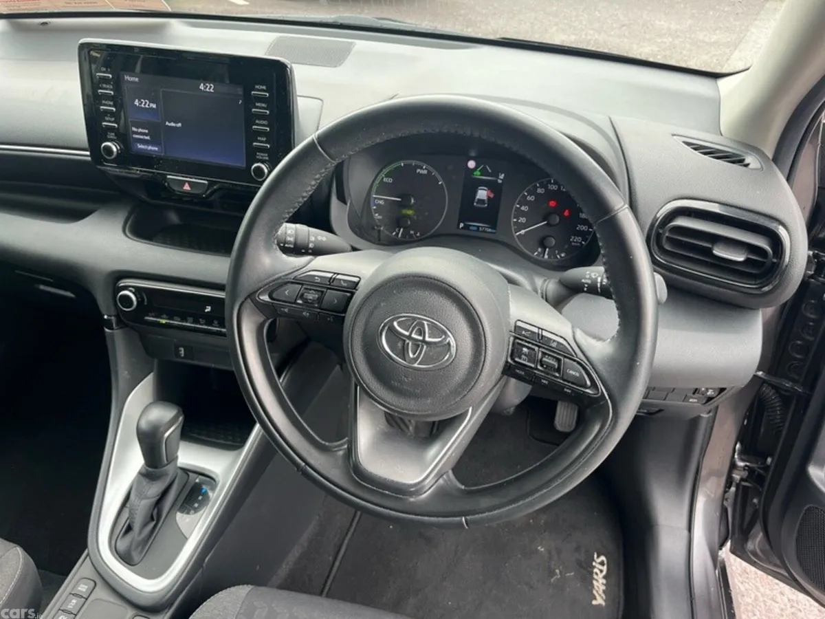 Toyota Yaris Hatchback, Petrol Hybrid, 2022, Grey