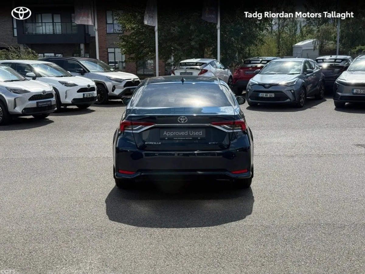 Toyota Corolla Saloon, Petrol Hybrid, 2026, Blue