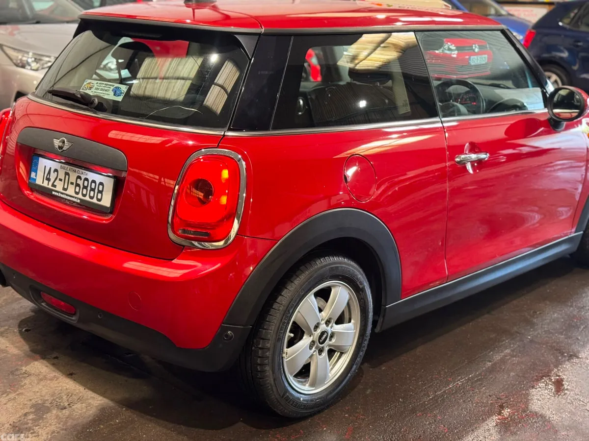 Mini One Hatchback, Petrol, 2014, Red