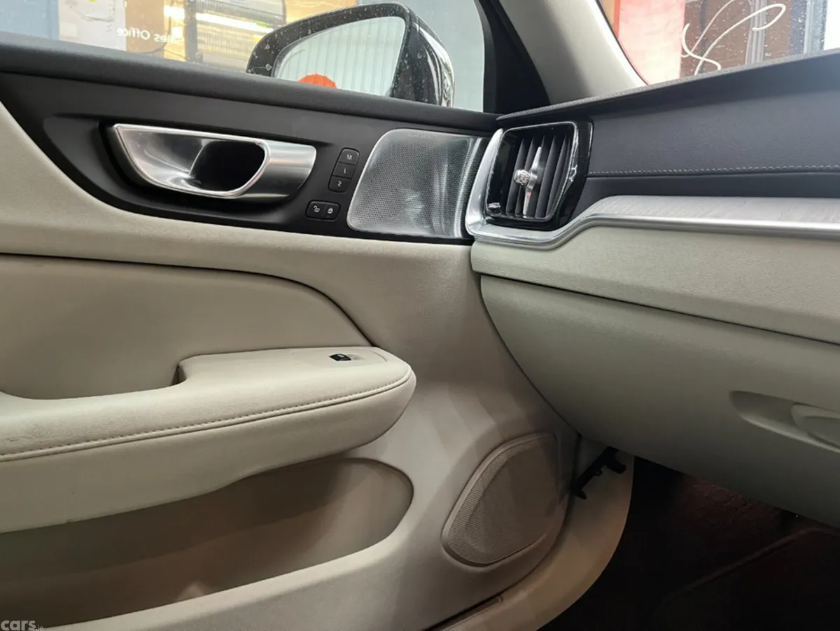 Volvo V60 Estate, Petrol Plug-in Hybrid, 2024, Grey