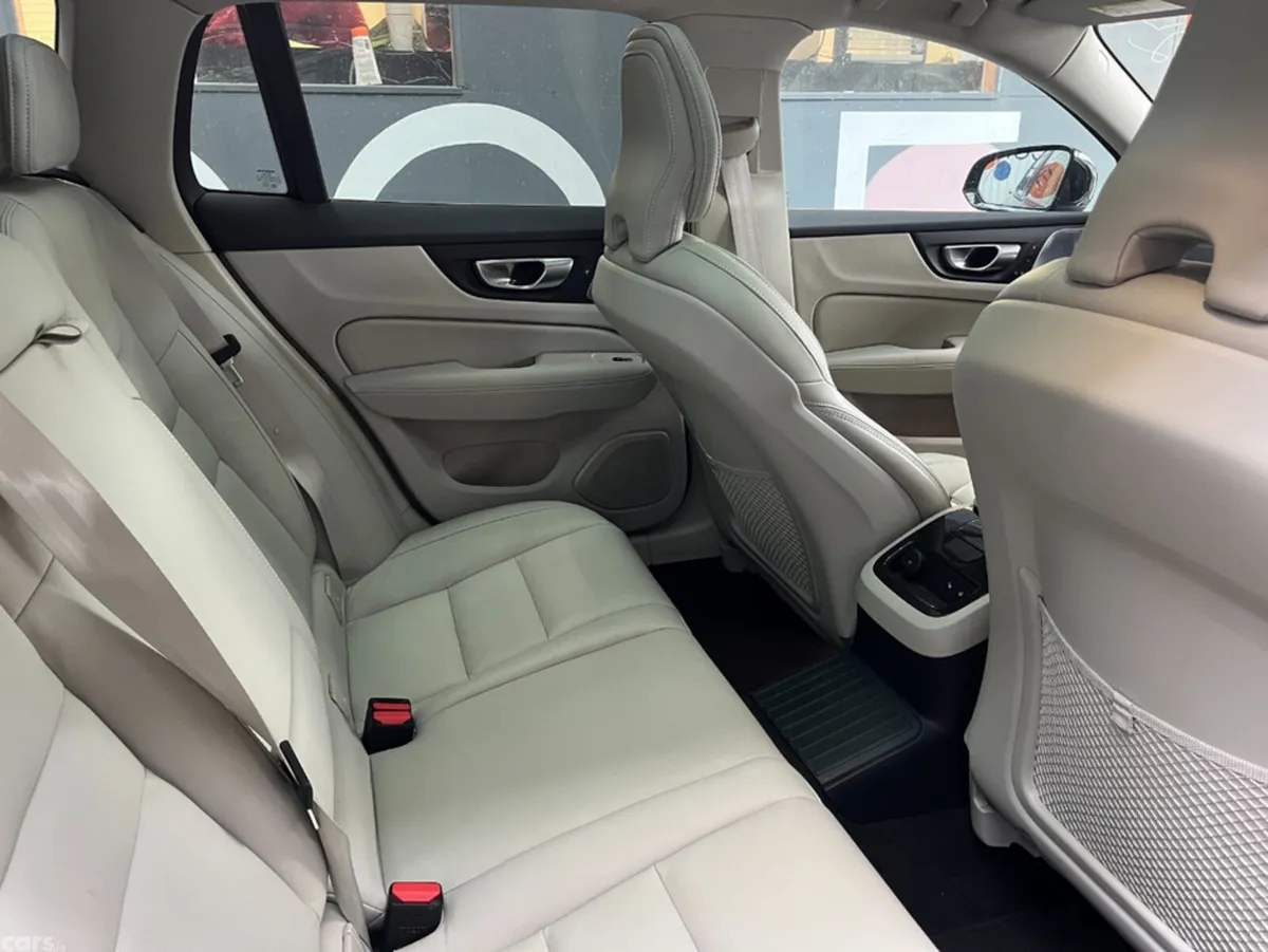 Volvo V60 Estate, Petrol Plug-in Hybrid, 2024, Grey
