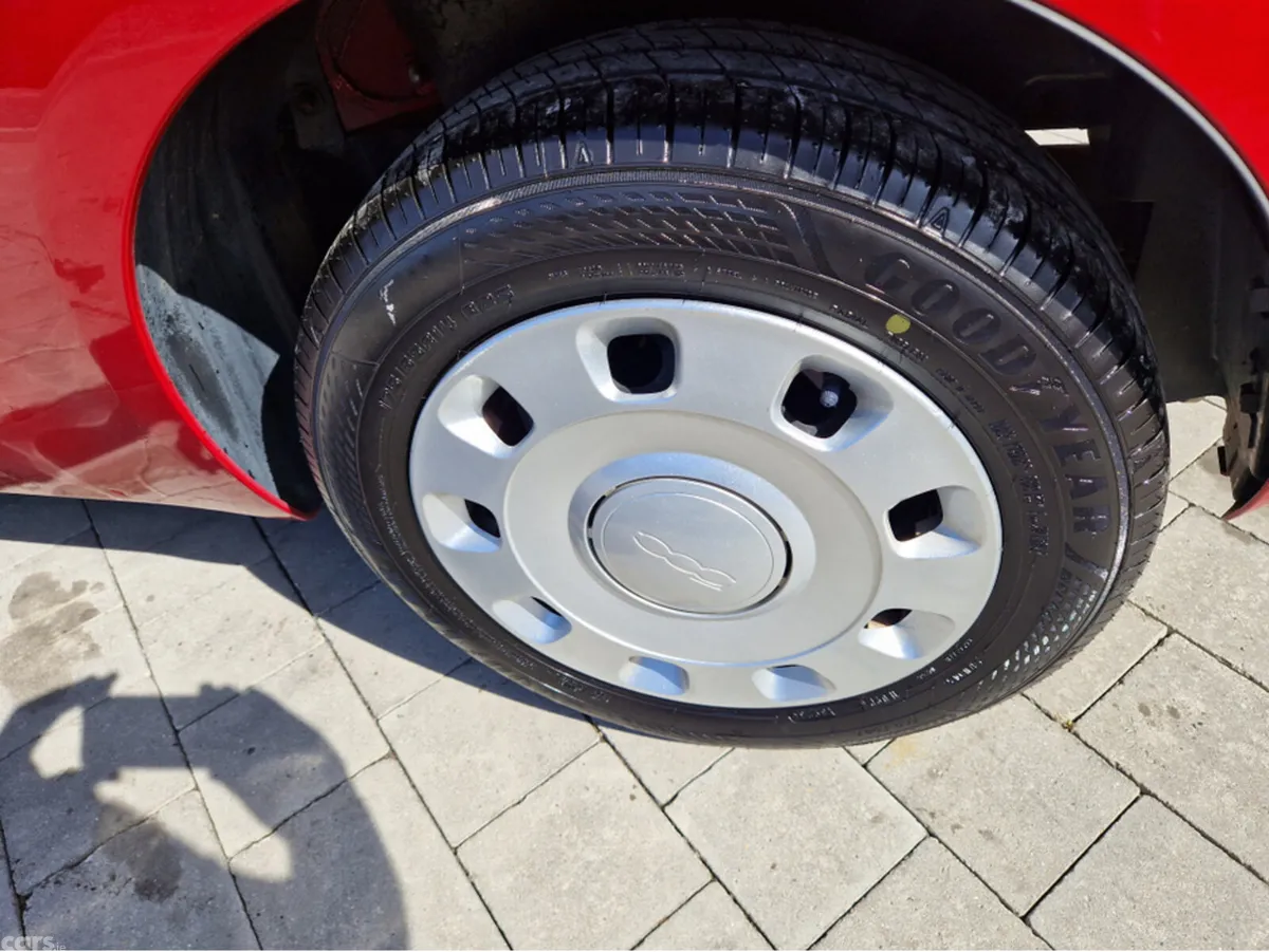 Fiat 500 Hatchback, Petrol, 2017, Red