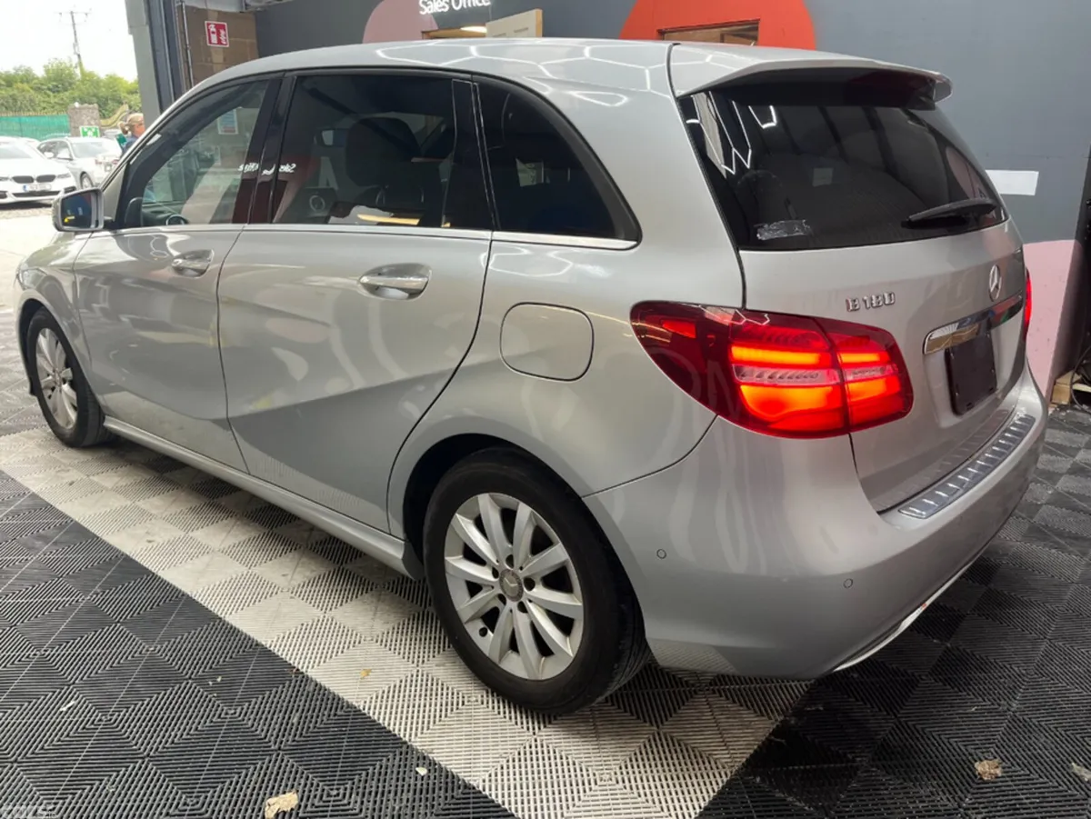 Mercedes-Benz B-Class Estate, Petrol, 2016, Silver