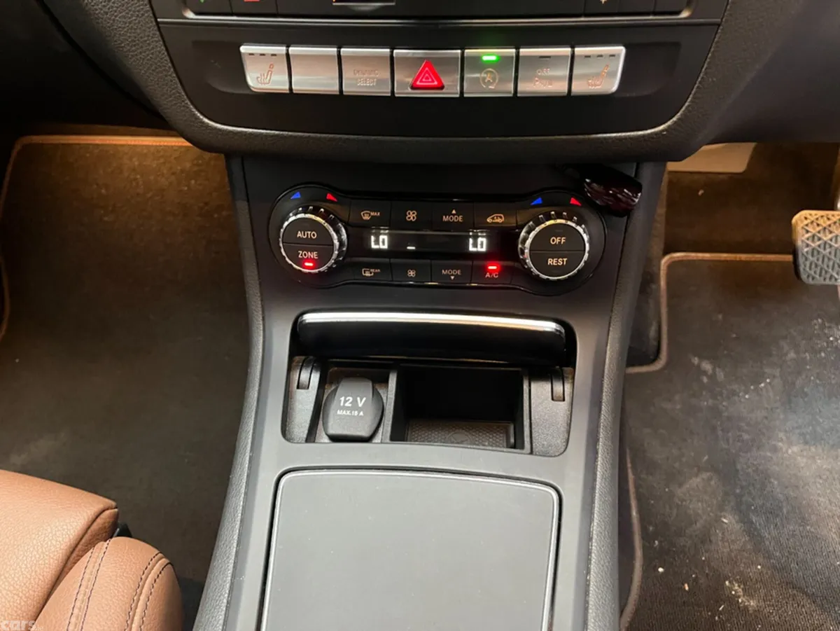 Mercedes-Benz B-Class Estate, Petrol, 2016, Silver