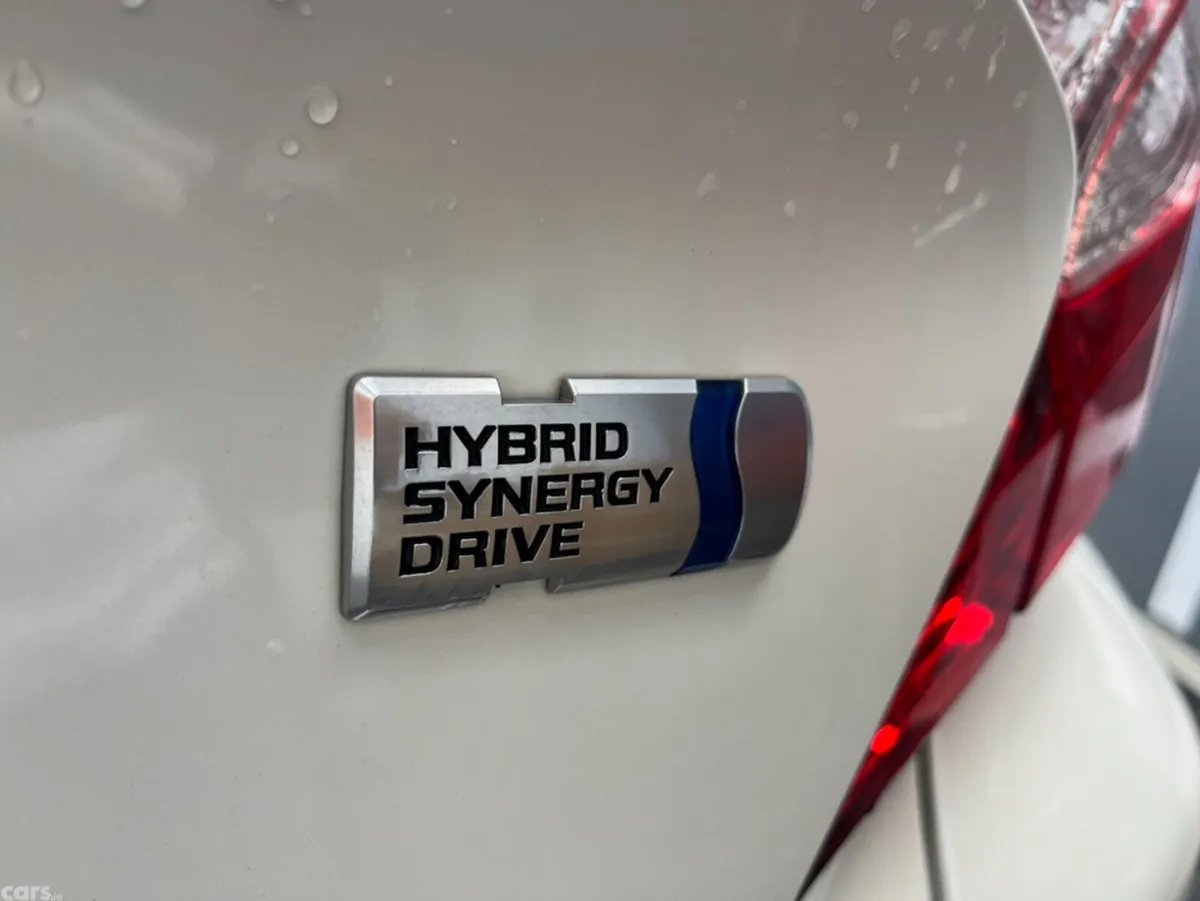 Toyota C-HR SUV, Petrol Plug-in Hybrid, 2020, White