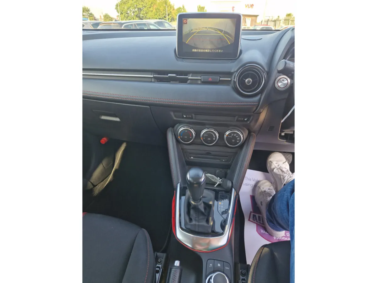Mazda Mazda2 Hatchback, Diesel, 2016, Red