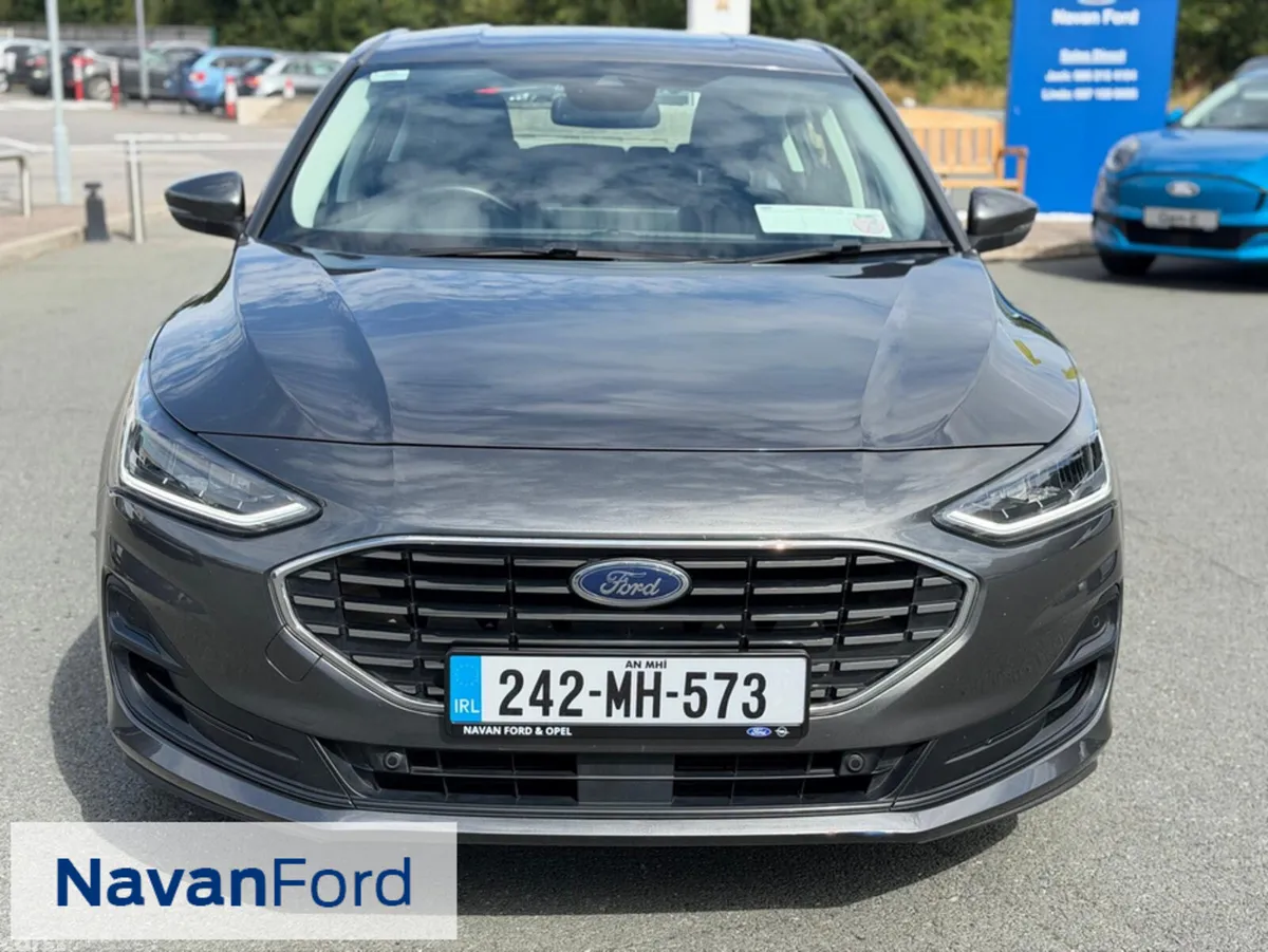 Ford Focus Hatchback, Diesel, 2024, Grey