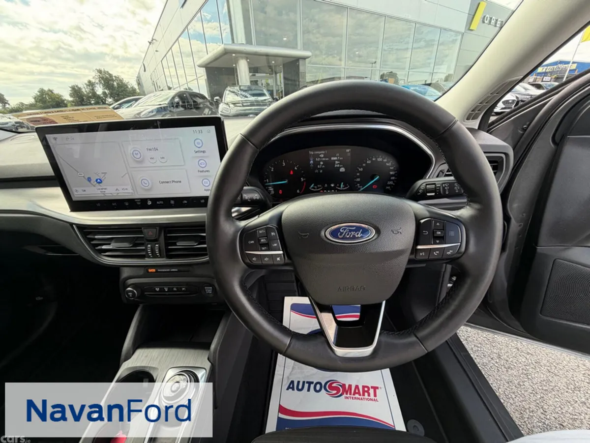 Ford Focus Hatchback, Diesel, 2024, Grey