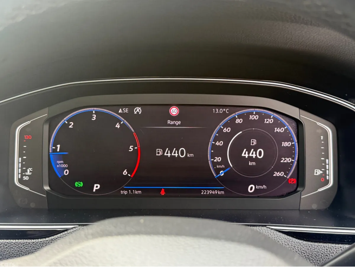 Volkswagen Passat Saloon, Diesel, 2020, Grey