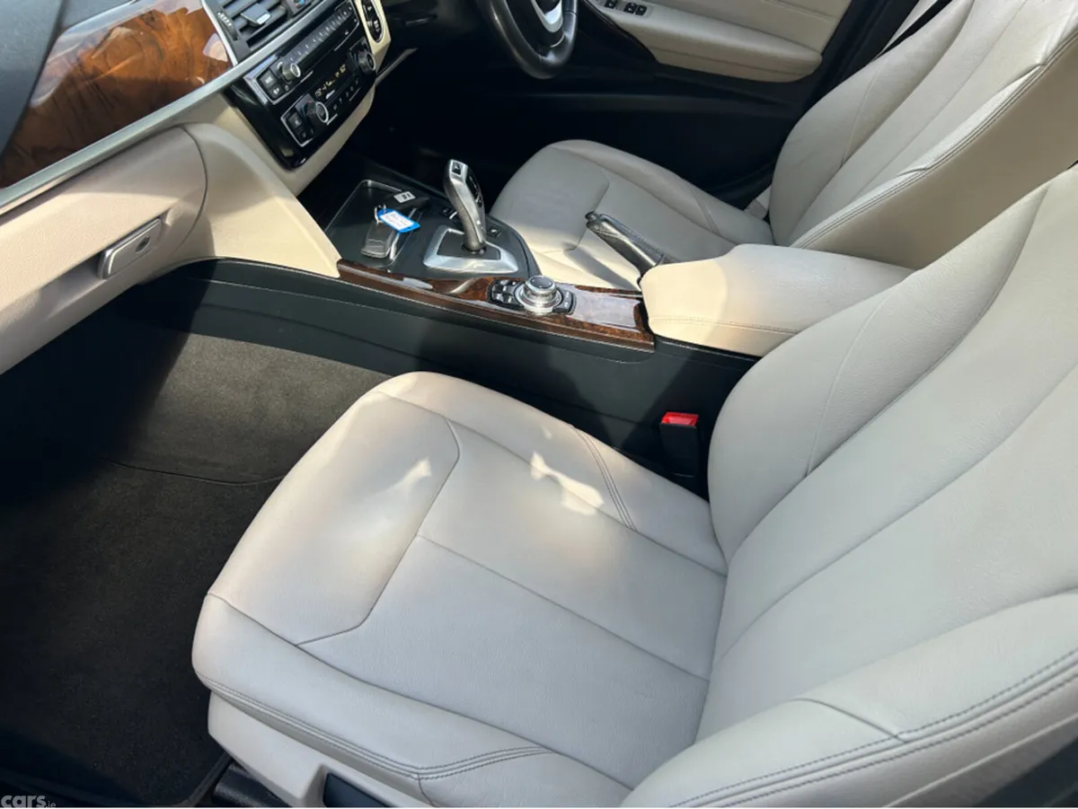 BMW 3-Series Saloon, Diesel, 2017, Blue