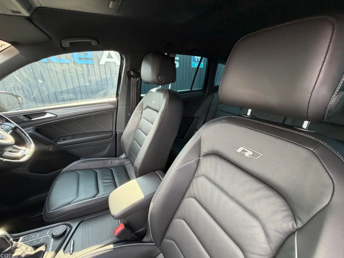 Volkswagen Tiguan MPV, Diesel, 2018, Black