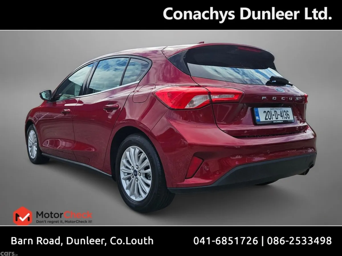 Ford Focus Hatchback, Petrol, 2020, Red