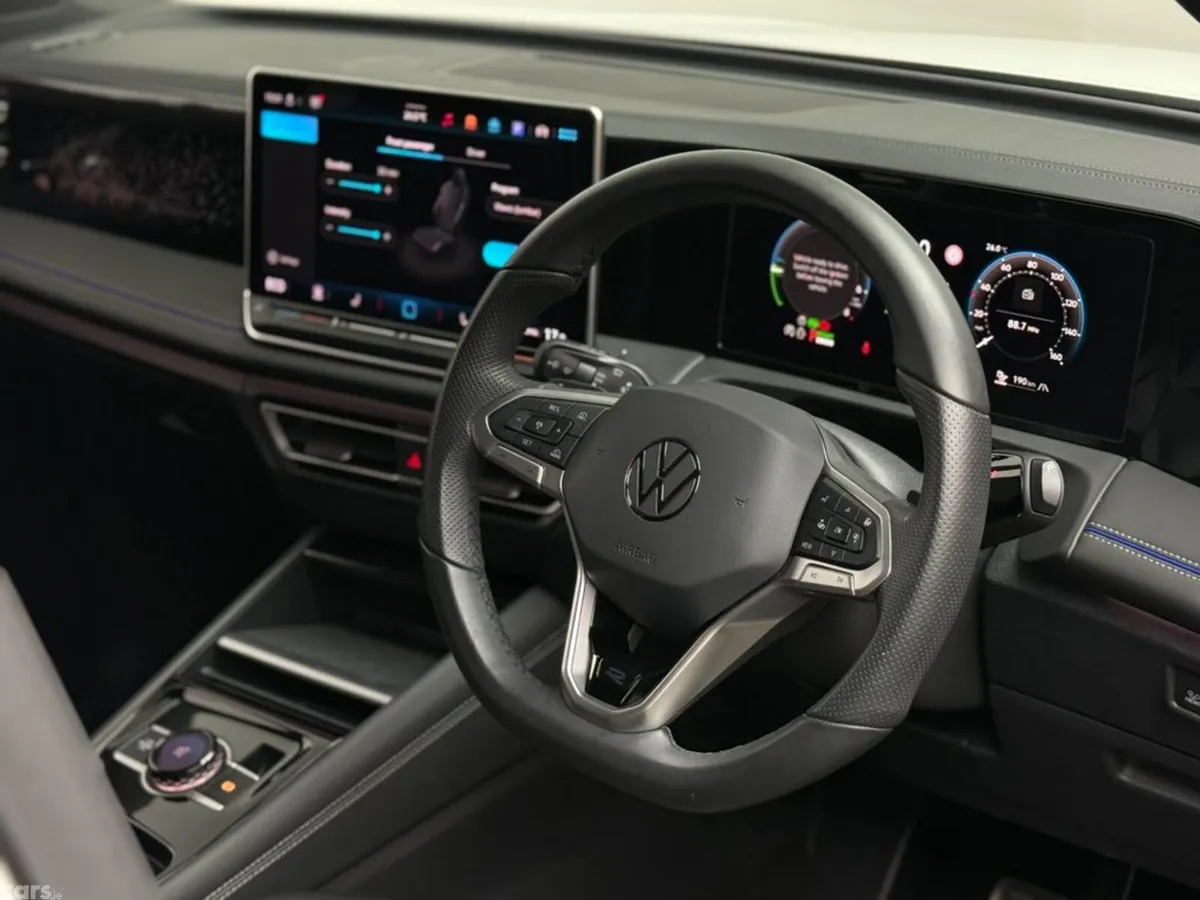 Volkswagen Tiguan SUV, Petrol Plug-in Hybrid, 2024, White