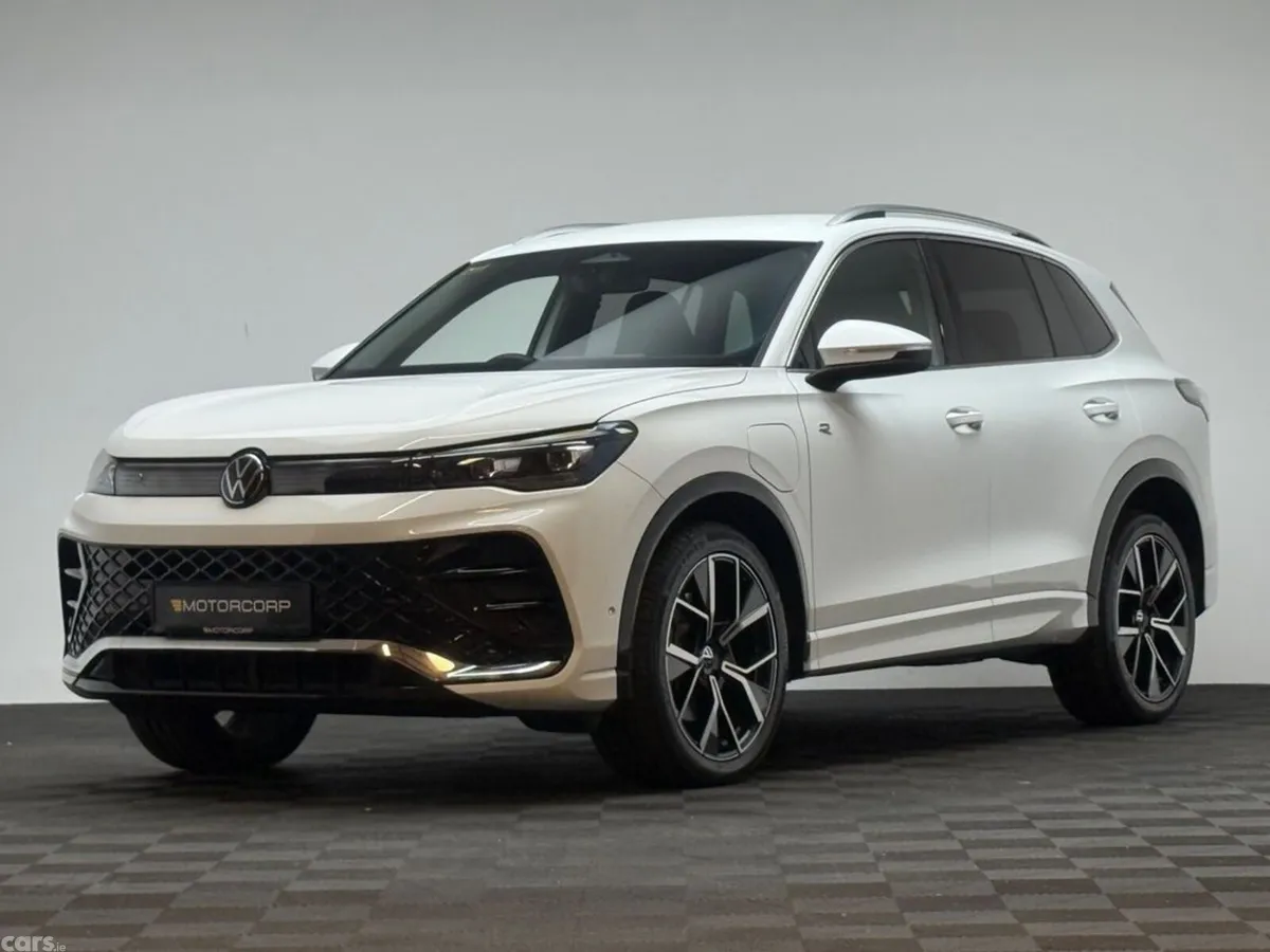 Volkswagen Tiguan SUV, Petrol Plug-in Hybrid, 2024, White