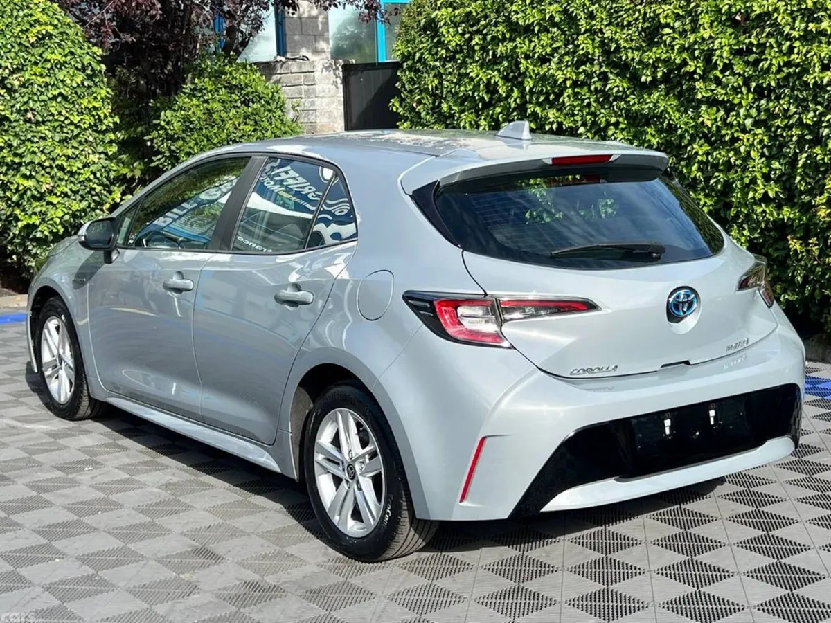 Toyota Corolla Hatchback, Petrol Hybrid, 2022, Grey