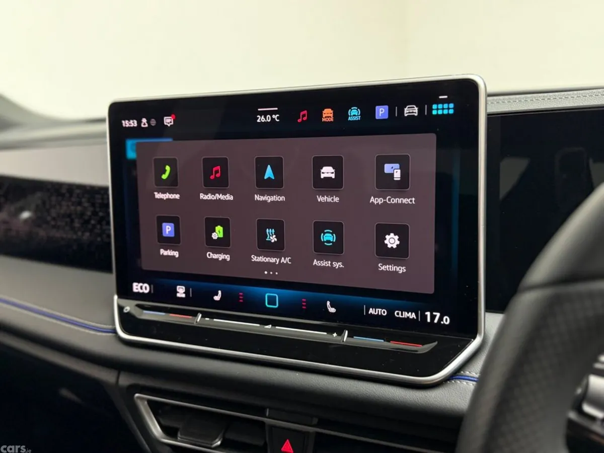Volkswagen Tiguan SUV, Petrol Plug-in Hybrid, 2024, White
