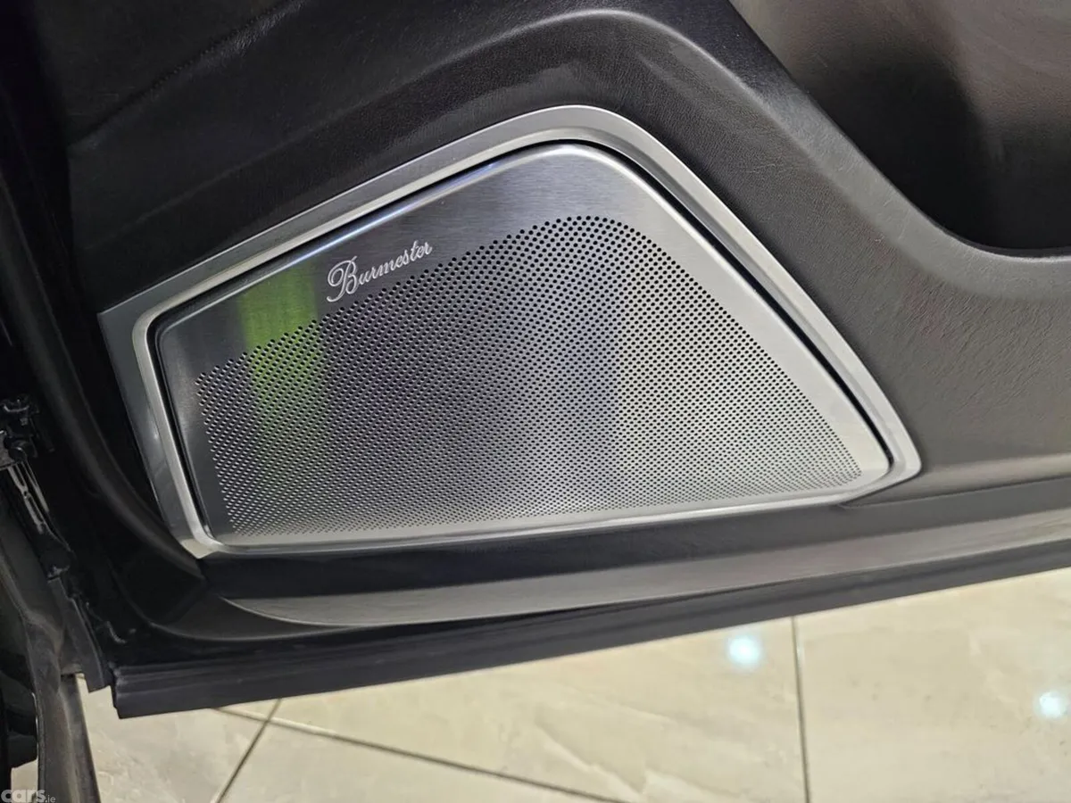 Porsche Cayenne SUV, Petrol Plug-in Hybrid, 2023, Blue