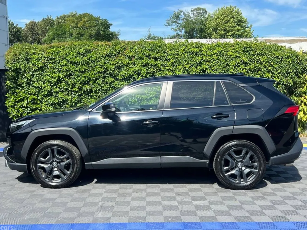 Toyota RAV4 SUV, Petrol Hybrid, 2023, Black