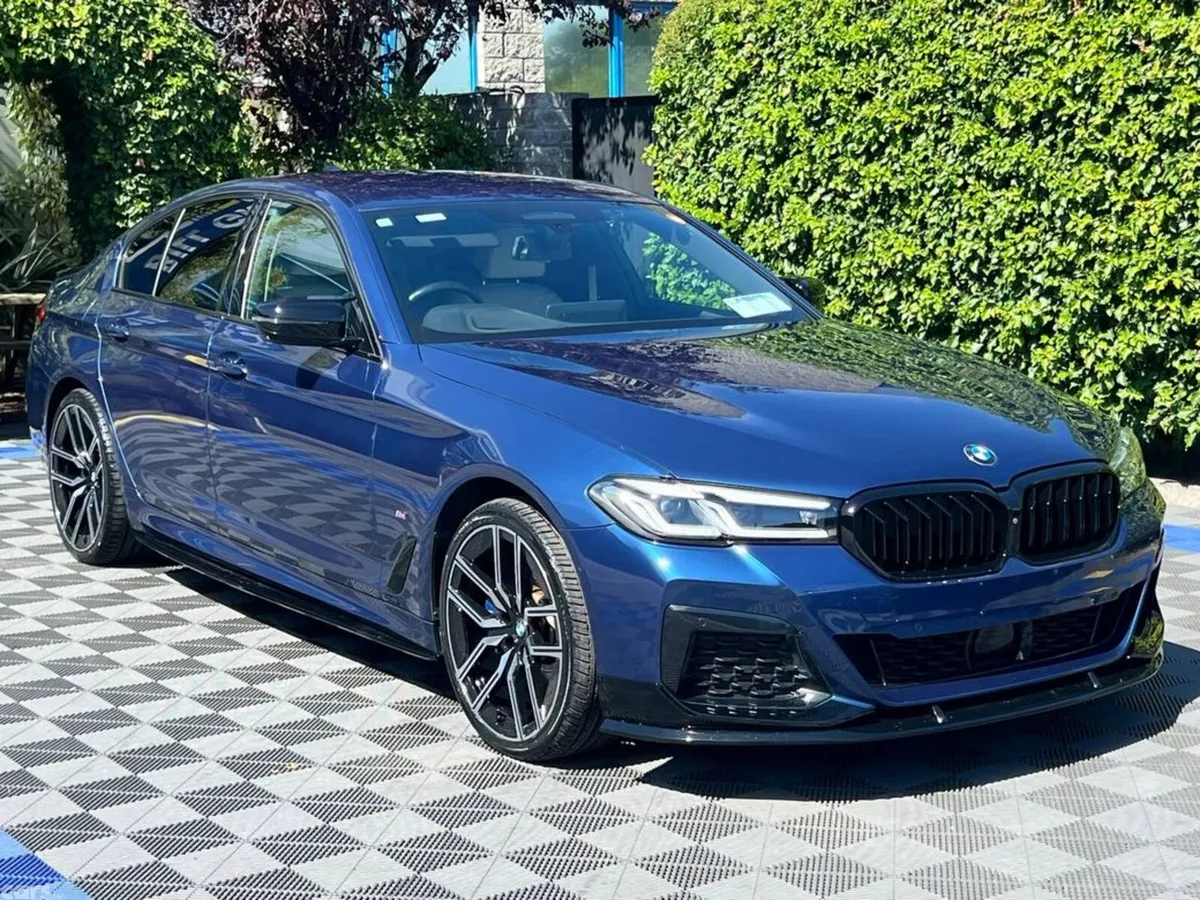 BMW 5-Series Saloon, Petrol Plug-in Hybrid, 2021, Blue