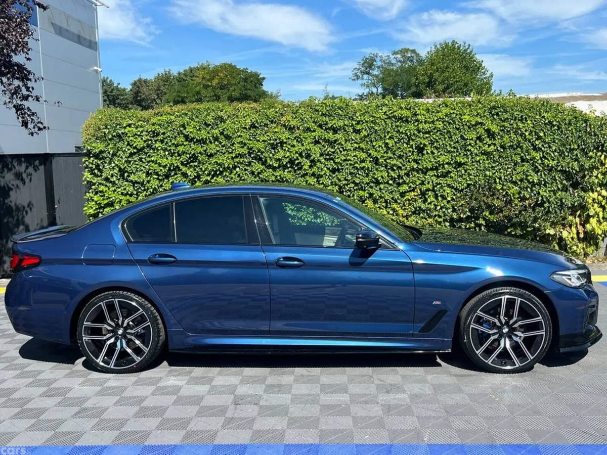 BMW 5-Series Saloon, Petrol Plug-in Hybrid, 2021, Blue