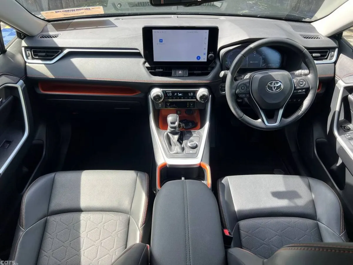 Toyota RAV4 SUV, Petrol Hybrid, 2023, Black