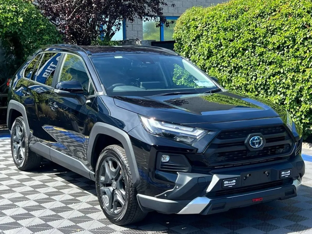 Toyota RAV4 SUV, Petrol Hybrid, 2023, Black