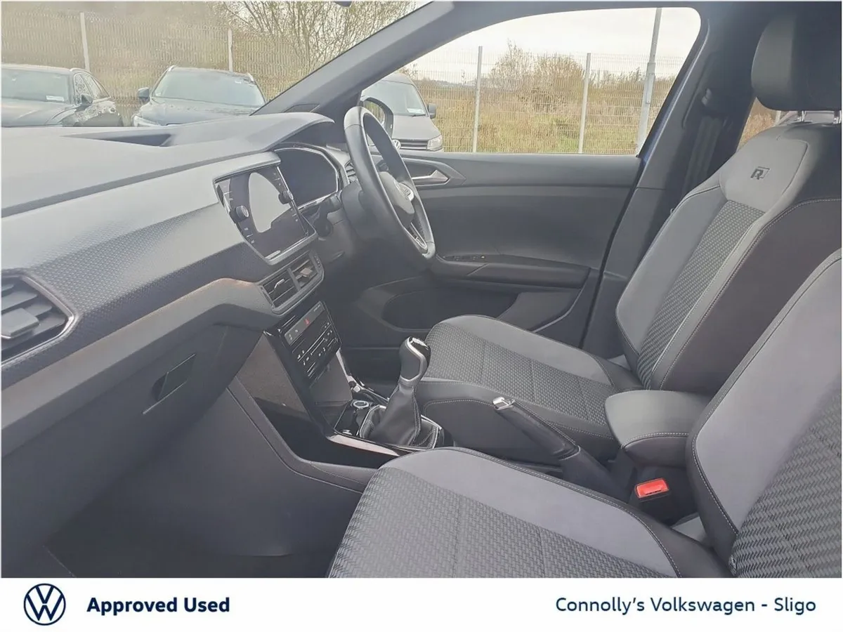 Volkswagen T-Cross SUV, Petrol, 2024, Blue