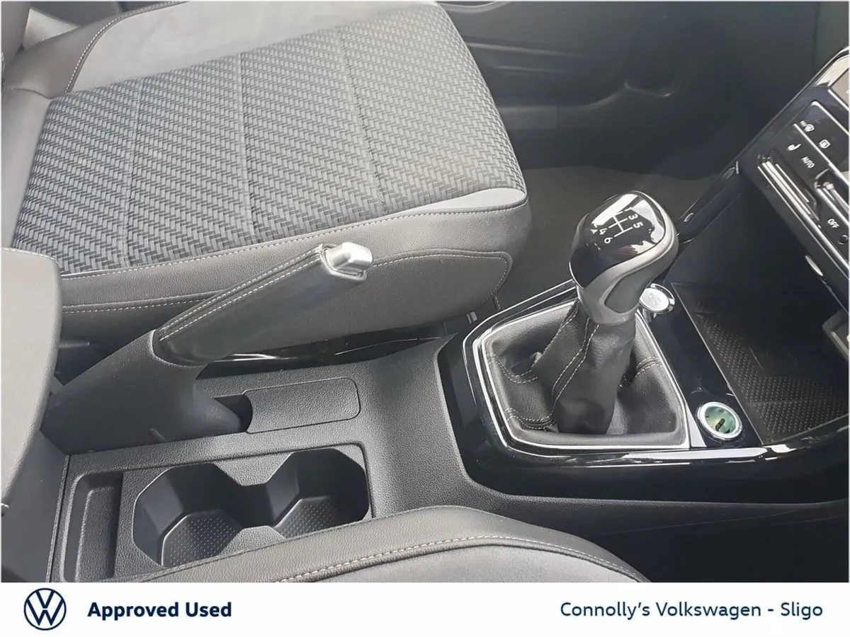 Volkswagen T-Cross SUV, Petrol, 2024, Blue