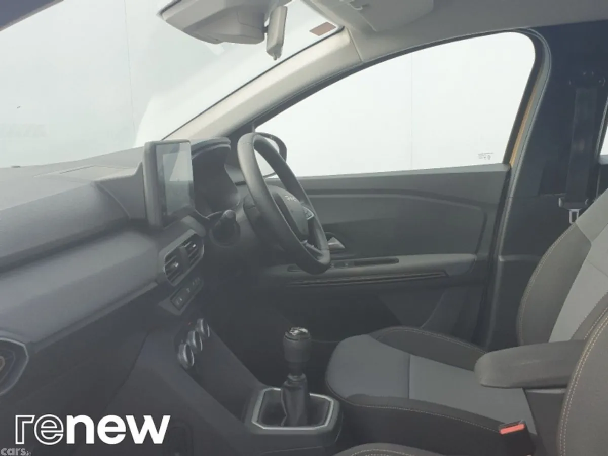 Dacia Sandero Stepway Hatchback, Petrol, 2025, Brown