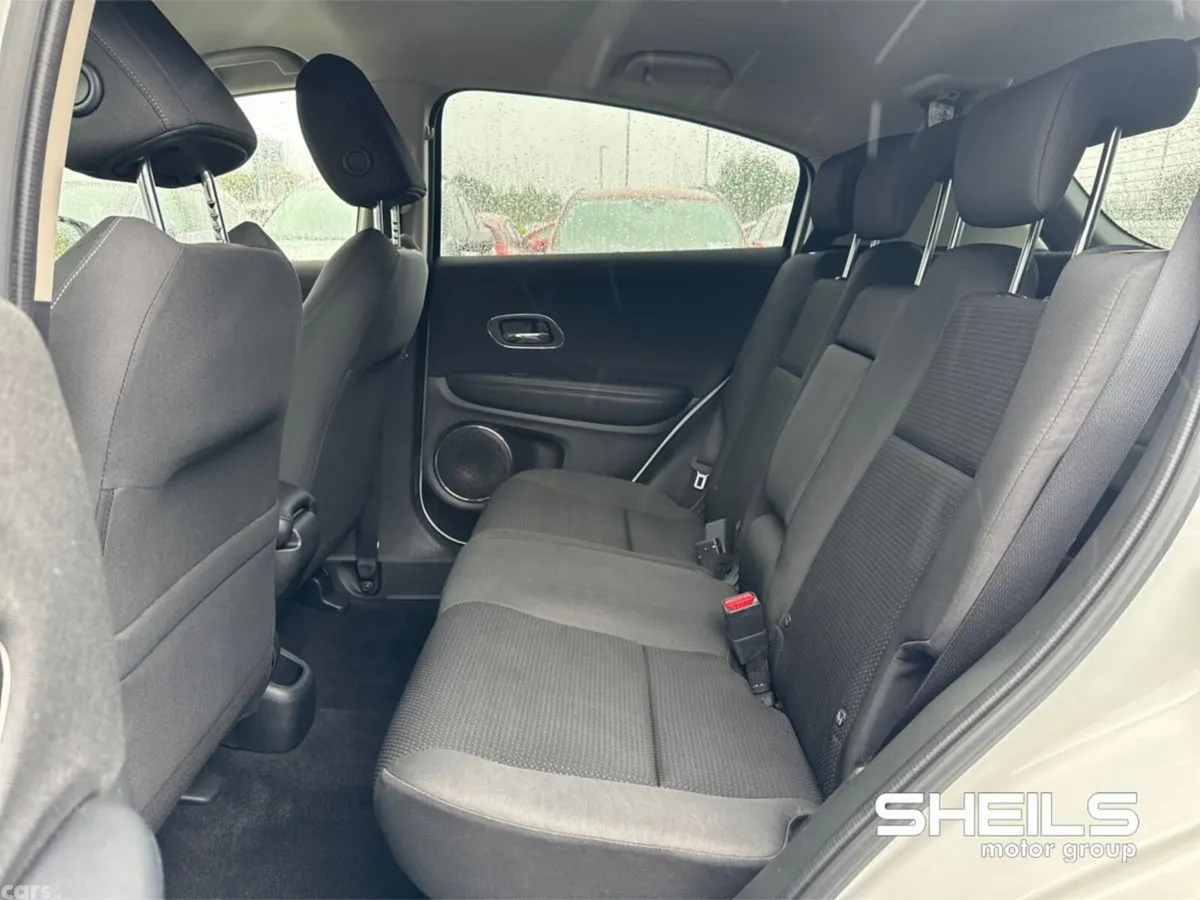 Honda HR-V SUV, Petrol, 2019, White