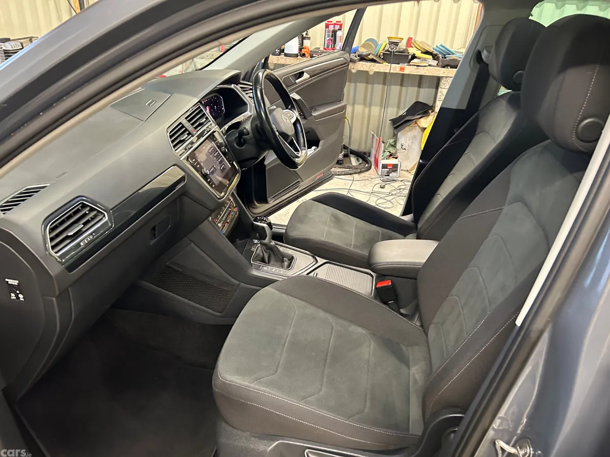 Volkswagen Tiguan SUV, Diesel, 2023, Grey