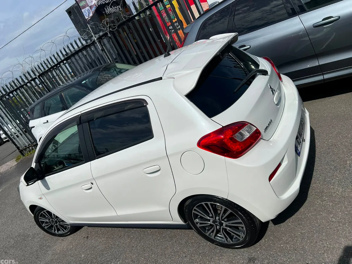 Mitsubishi Mirage Hatchback, Petrol, 2019, White