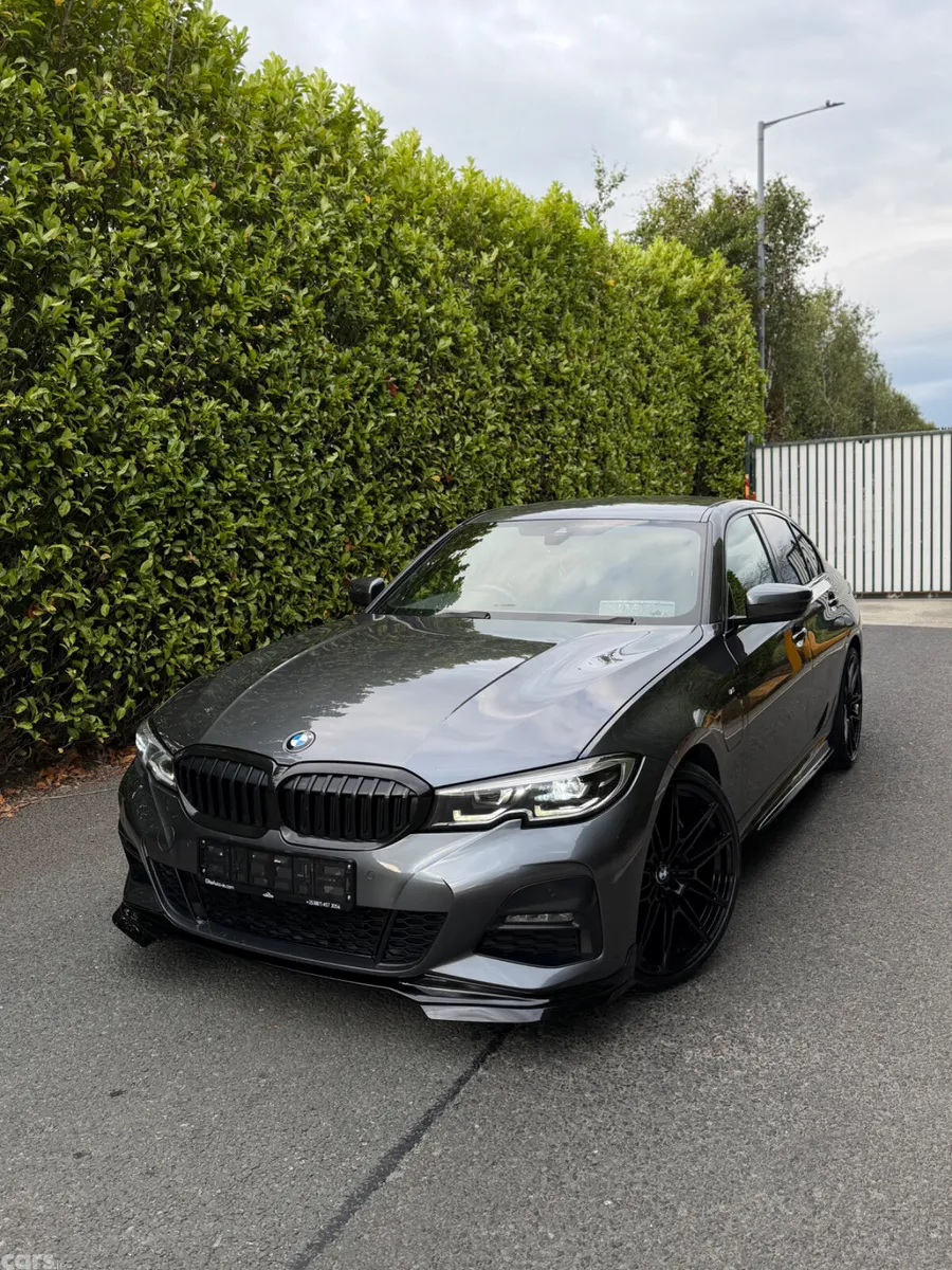 BMW 3-Series Saloon, Petrol Plug-in Hybrid, 2019, Grey